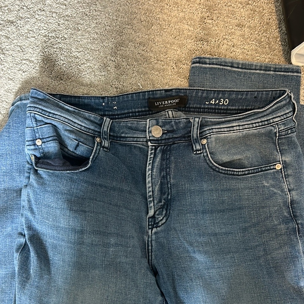 Liverpool Relaxed Blue Jeans with Natural Fading